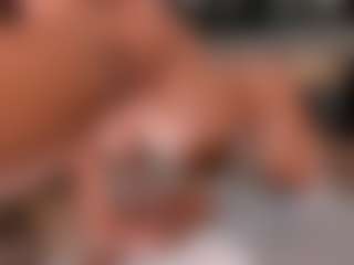 Live cam show with renatareyes - Brown Hair on Stripli.com