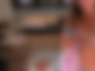 Live cam show with renatareyes - Brown Hair on Pornisteam.com