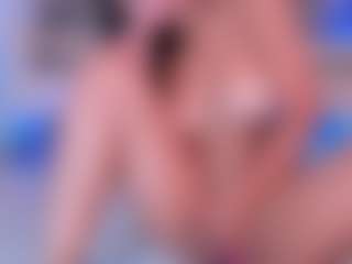 renatareyes's Live Sex Cam Show
