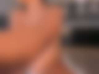 Live cam show with renatareyes - Oil on sexylive.show