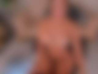renatareyes's Live Sex Cam Show