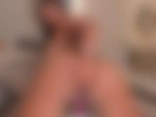renatareyes's Live Sex Cam Show