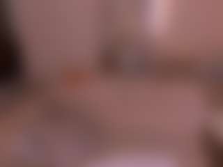 Live cam show with renatareyes - Oil on Uber Horny