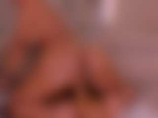 Live cam show with renatareyes - Strip on Hubzter Live