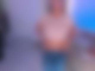 renatareyes's Live Sex Cam Show