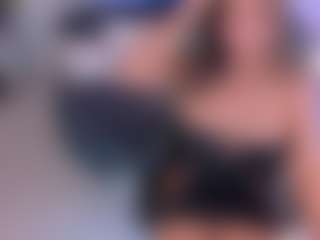 renatareyes's Live Sex Cam Show