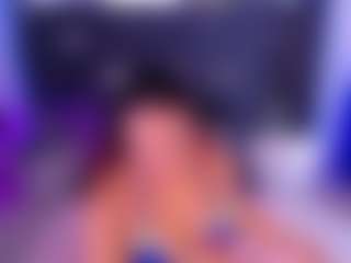 vannesahills's Live Sex Cam Show