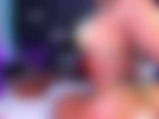 vannesahills's Live Sex Cam Show