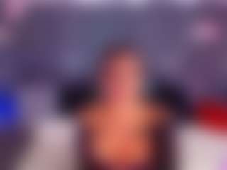 Show de cam en vivo con vannesahills - Ebony Big Tits en Camsoda