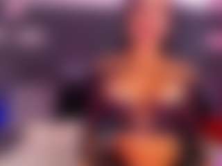 vannesahills's Live Sex Cam Show