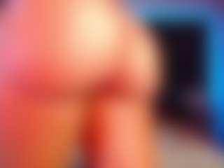 vannesahills's Live Sex Cam Show