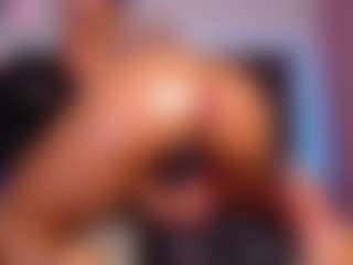 vannesahills's Live Sex Cam Show
