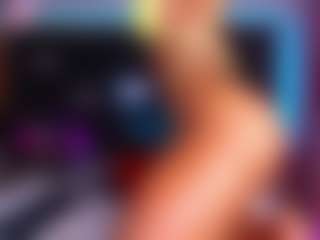 vannesahills's Live Sex Cam Show
