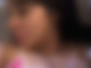 Live cam show with JessieMegan - Teen (18+) on CamClone
