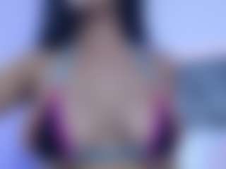 Live cam show with sophiacruz - Hitachi on instabang