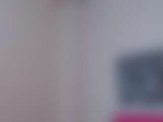 Live cam show with sophiacruz - Bedroom on madthumbs