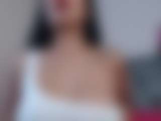 Live cam show with sophiacruz - Dirty on Camsoda