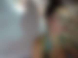 Live cam show with KIKI KLOUT - Little on Camsoda