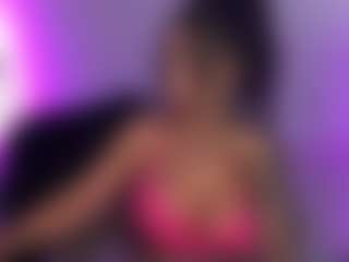Live cam show with KIKI KLOUT - Asian Curvy on Camsoda