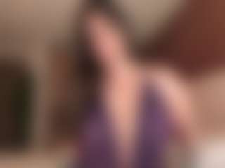Live cam show with Mel Gomez - Brown Hair on fuck-show.com