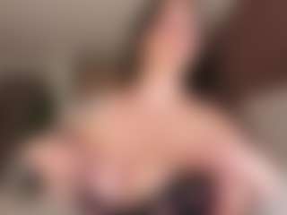 Mel Gomez's Live Sex Cam Show