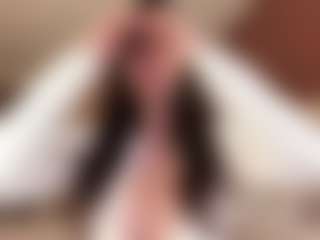 Live cam show with Mel Gomez - Shaved Pussy Brown Hair on CSO-WL