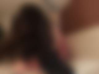 Mel Gomez's Live Sex Cam Show