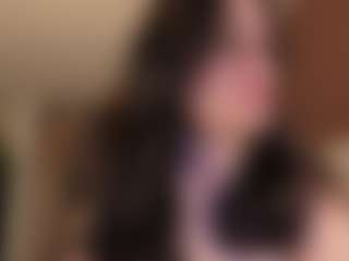Live cam show with Mel Gomez - Fetish Brown Hair on Camsoda