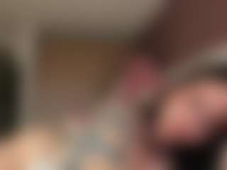 Mel Gomez's Live Sex Cam Show