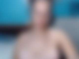 Live cam show with nadiablack - Oil on CamSextacy
