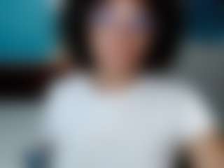 nadiablack's Live Sex Cam Show