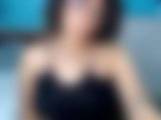 nadiablack's Live Sex Cam Show