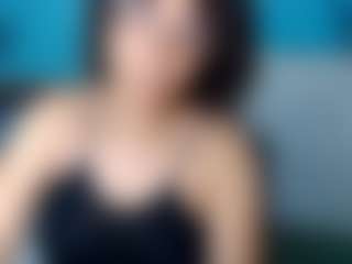 nadiablack's Live Sex Cam Show