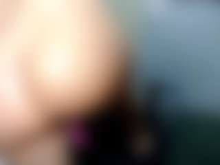 nadiablack's Live Sex Cam Show