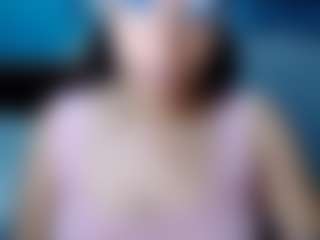 nadiablack's Live Sex Cam Show