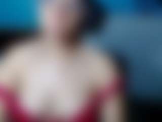 nadiablack's Live Sex Cam Show