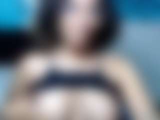 nadiablack's Live Sex Cam Show