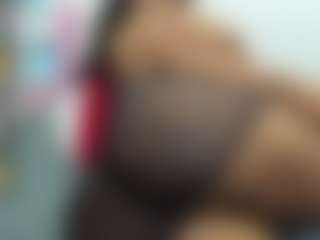 Live cam show with NahomyFox - Twerk on studioflirtlive.com