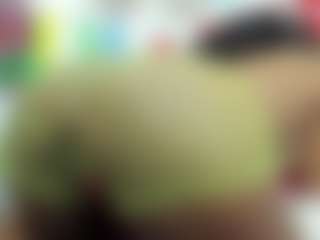 Live cam show with NahomyFox - Dildo Or Vibrator on crypto-cams