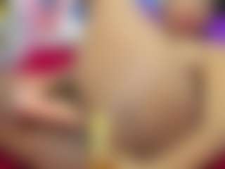 Live cam show with NahomyFox - Smoking on Camsoda