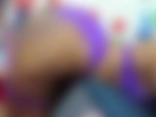 NahomyFox's Live Sex Cam Show