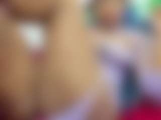 Live cam show with NahomyFox - Hairy Pussy on sexylive.show