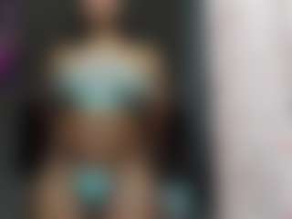 Live cam show with NahomyFox - Bedroom on Camsoda