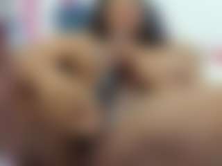 Live cam show with NahomyFox - Fetish on Camsoda