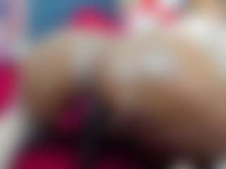 NahomyFox's Live Sex Cam Show