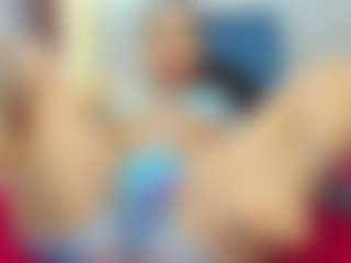 Live cam show with NahomyFox - Dildo Or Vibrator on Dare Cams