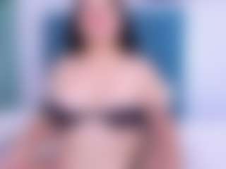 Live cam show with claudiacole - Green Eyes on camgirlchat.live