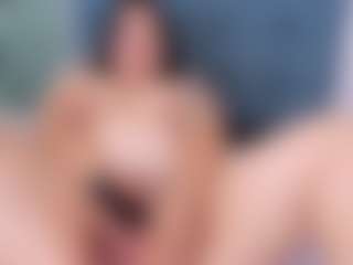 Live cam show with claudiacole - Smoke on nudelive.tv