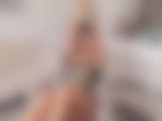 Live cam show with Laira Scott - Show on Camsoda Late Night