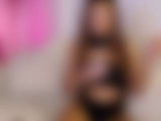 Live cam show with Ava - Sexwebcam on Latina Girls